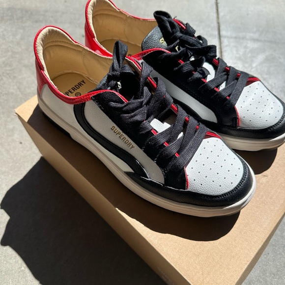 Superdry Shoes - Super dry sneakers. Worn once, like new
